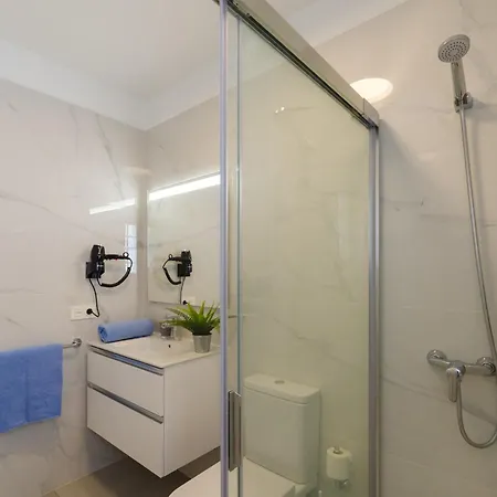 238 - Sofia By Now Ltd * Playa Blanca (Lanzarote)